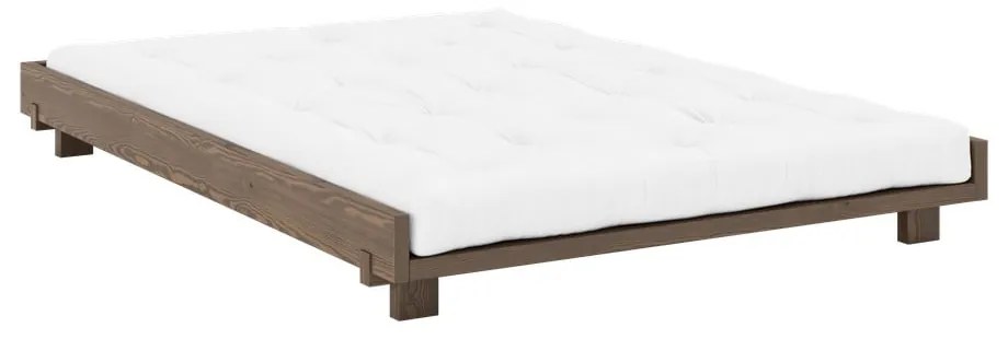 Brązowe łóżko dwuosobowe z litego drewna sosnowego ze stelażem 140x200 cm Social – Karup Design