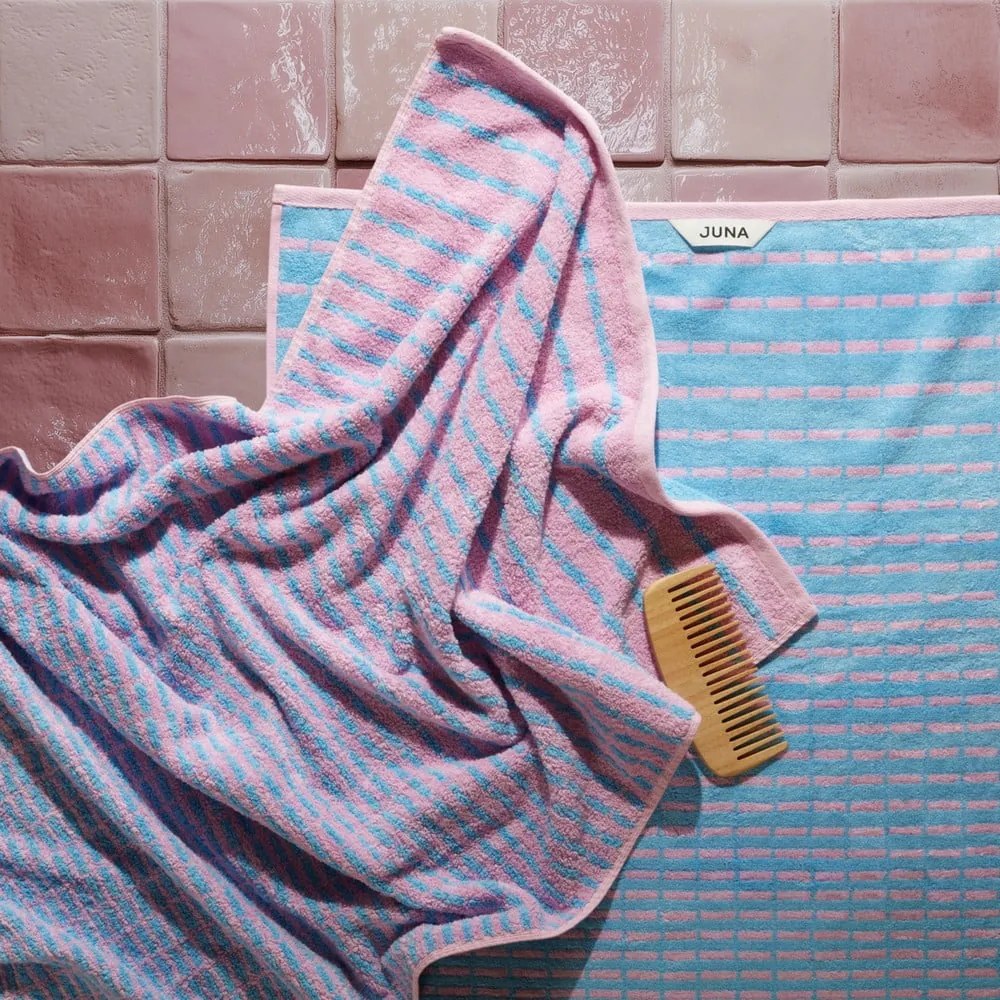 Niebieski/różowy ręcznik kąpielowy z mieszanki bambusa frotte 70x140 cm Nuance – JUNA