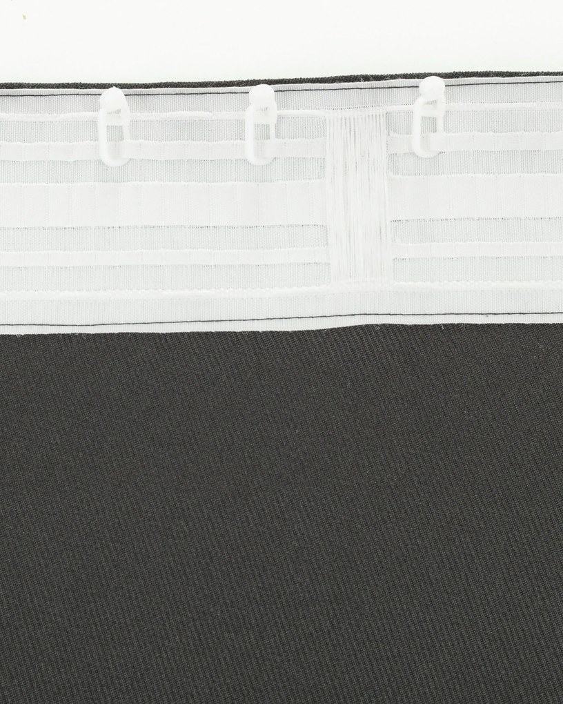 Zasłona BASIC na taśmie marszczącej 140x260cm czarny 1 szt.