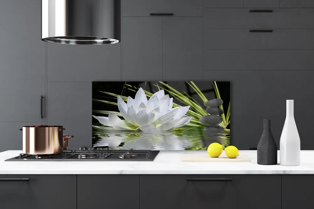 Panel Szklany do Kuchni Harmonijne Lilie na Stawie