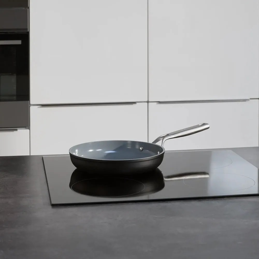 Patelnia aluminiowa z powłoką nieprzywierającą ø 26 cm Meda 3.0 – FABINI