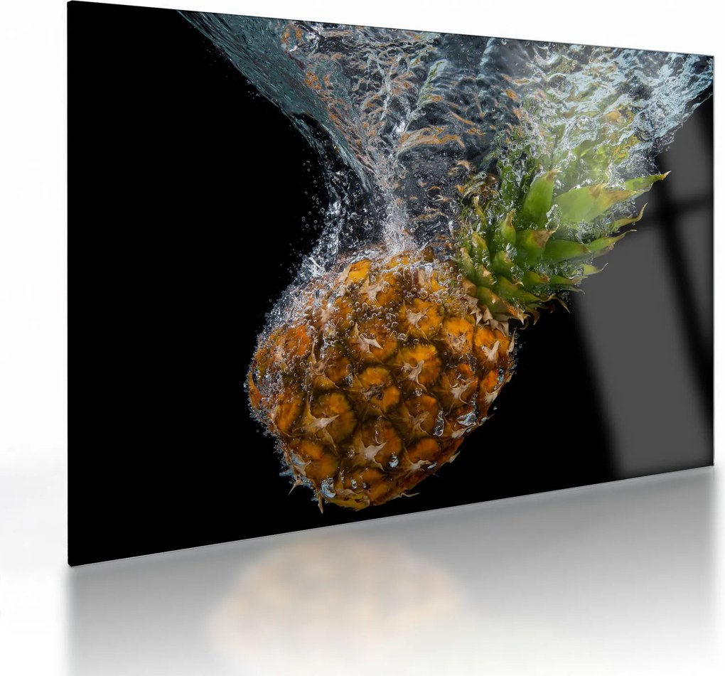 Obraz na szkle - ananas w wodzie (70x50 cm)