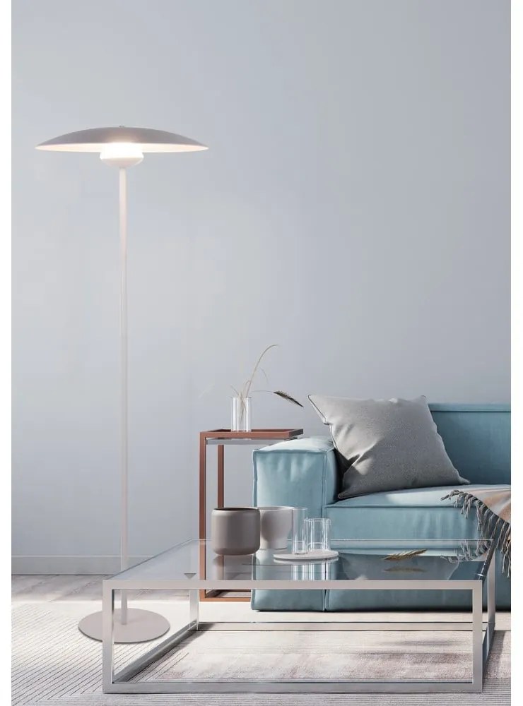 Biała lampa stojąca LED z metalowym kloszem (wysokość 140 cm) Lund – Candellux Lighting