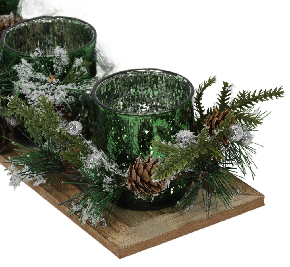 Zestaw trzech świeczników tealight na ozdobnej podstawce