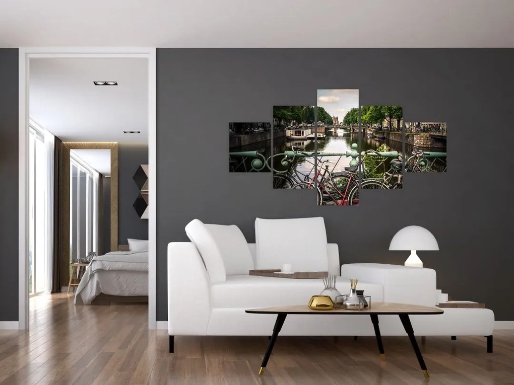 Obraz roweru w mieście (125x70 cm)