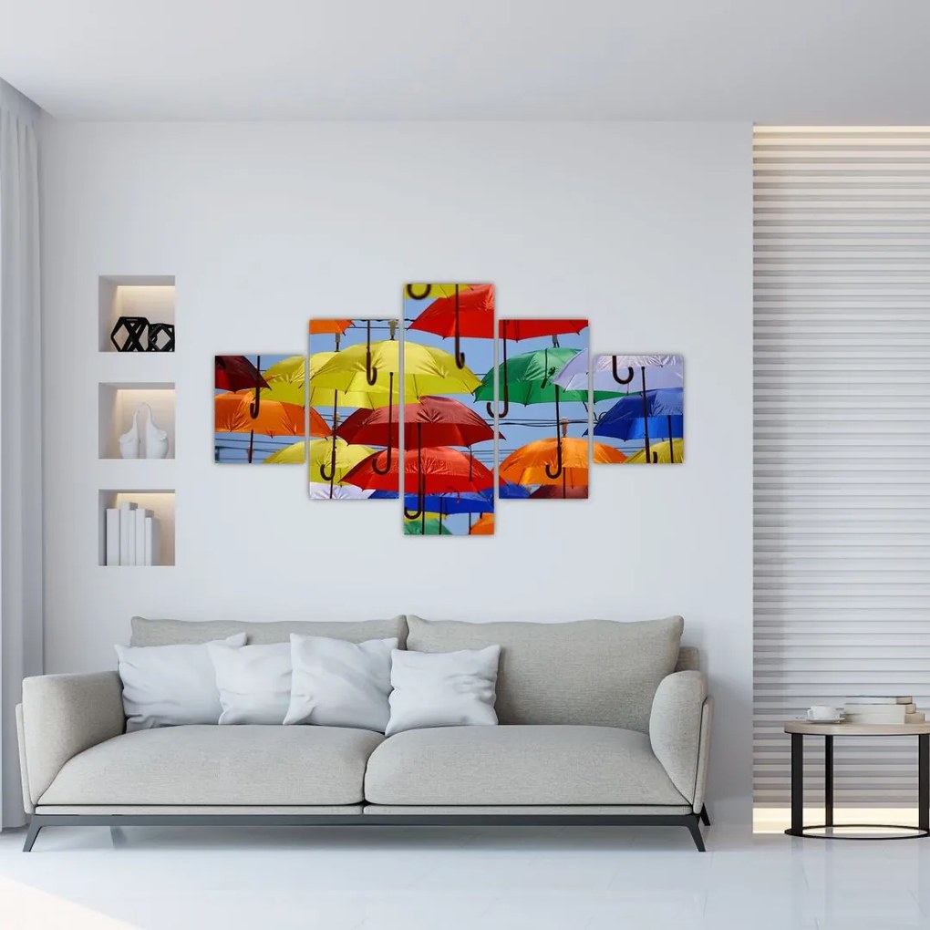 Obraz kolorowych parasoli (125x70 cm)