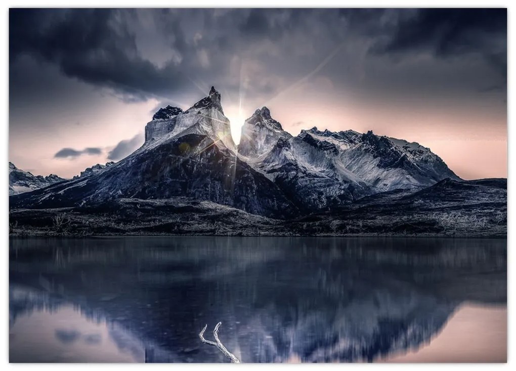 Obraz na szkle - jezioro z górą (70x50 cm)