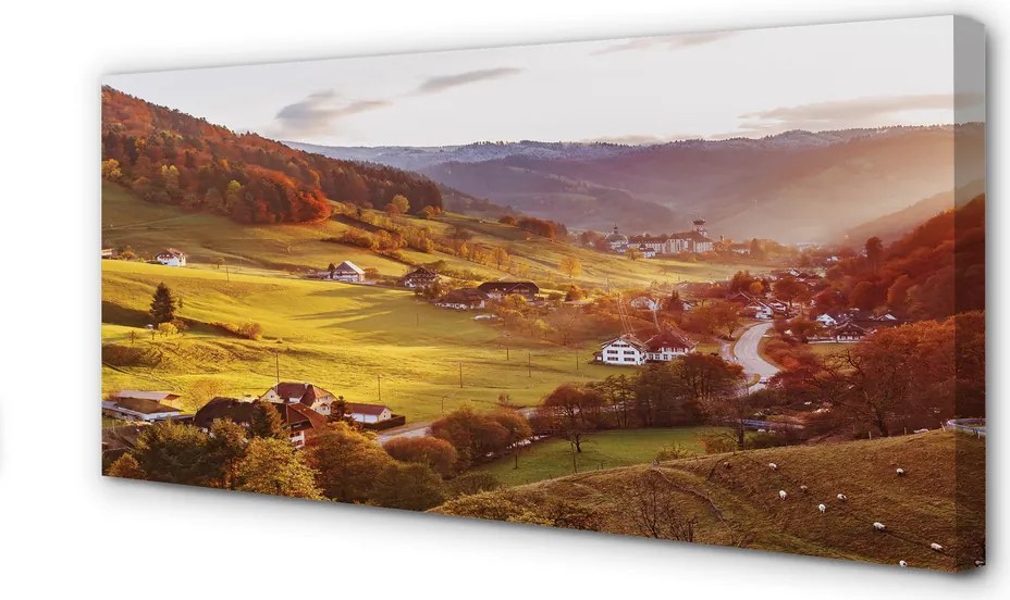 Obraz drukowany na płótnie Dolina w Objęciach Lasu