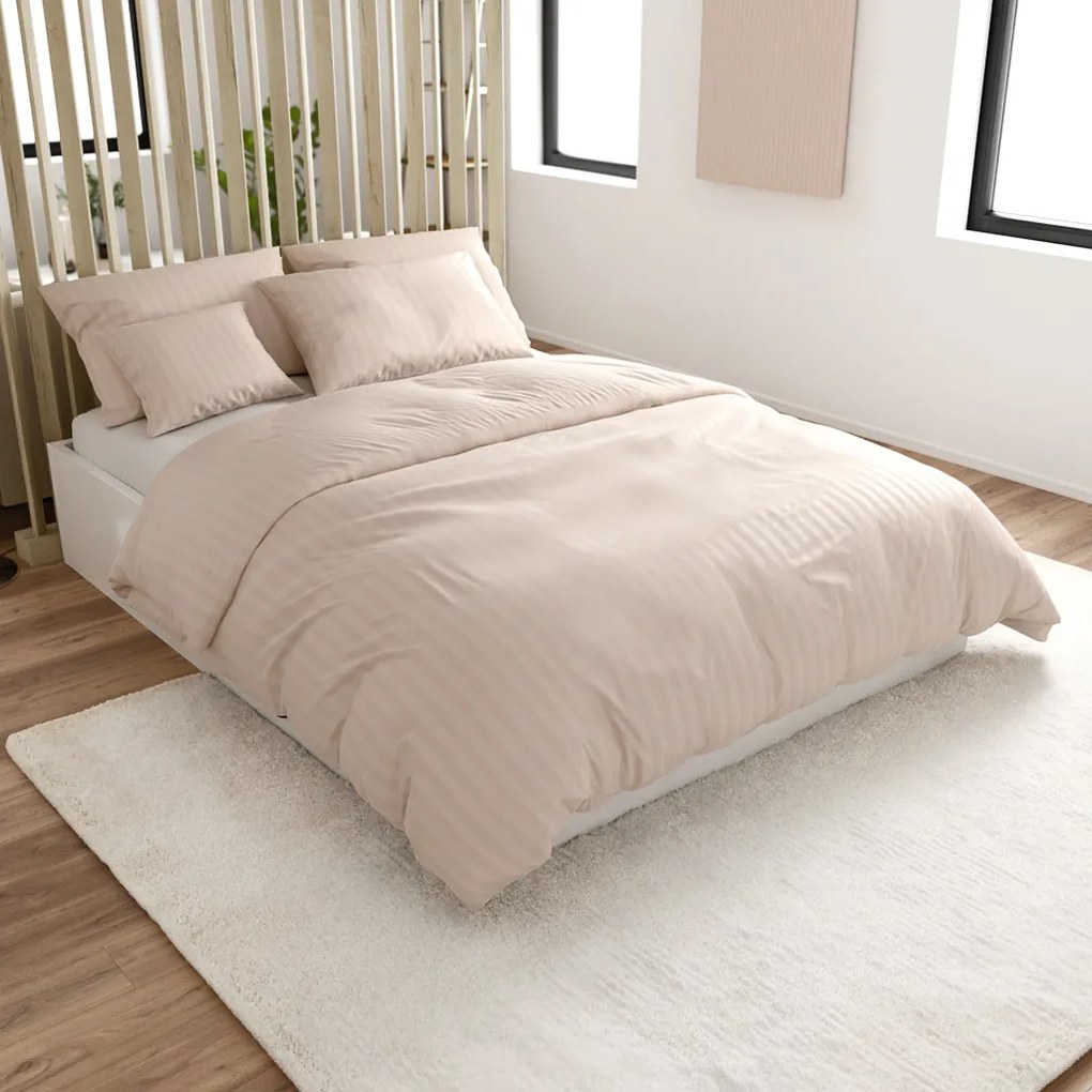 PrzytulneMieszkanie.pl PrzytulneMieszkanie.pl Pościel hotelowa z mikrofibry JASMINE szampański - pasek 2 cm, hotelowa zakładka Rozmiar pościeli: 70 x 90 cm | 140 x 200 cm