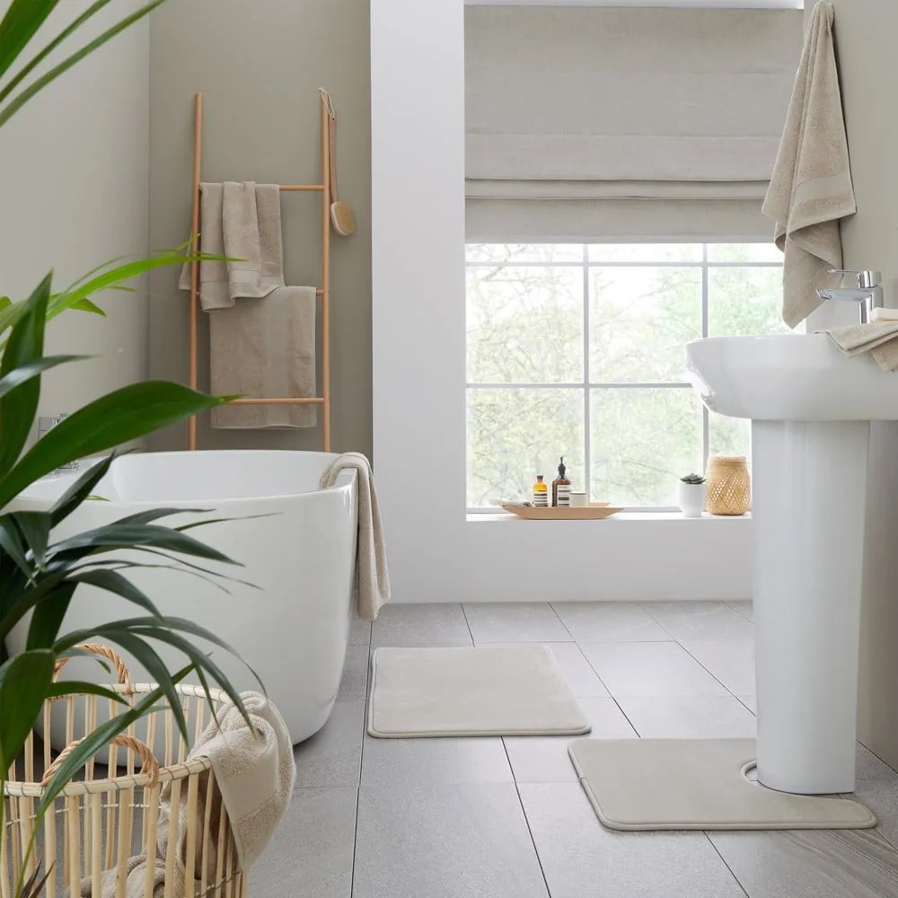 Beżowy bawełniany ręcznik frotte 50x85 cm Anti-Bacterial – Catherine Lansfield