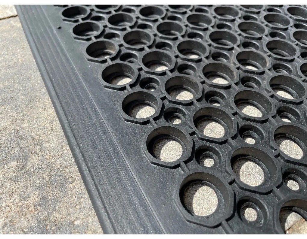Wycieraczka Rubber z otworami, 60 x 90 cm, 60 x 90 cm