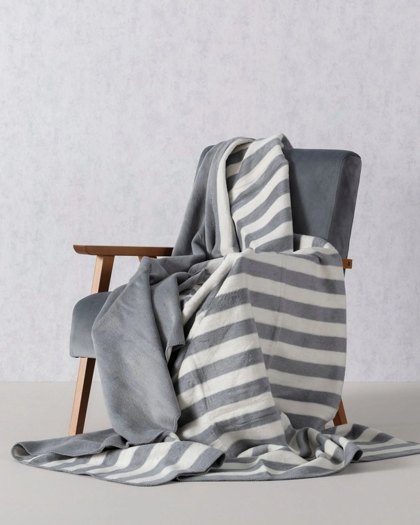 Koc Cosy Home 150x200cm Gray Stripes