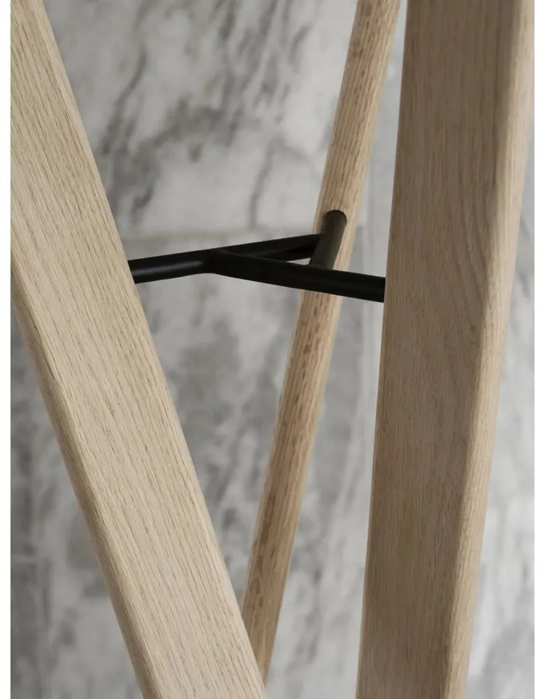 Wieszak z litego drewna dębowego w naturalnym kolorze 62x176 cm Rakku – Blomus
