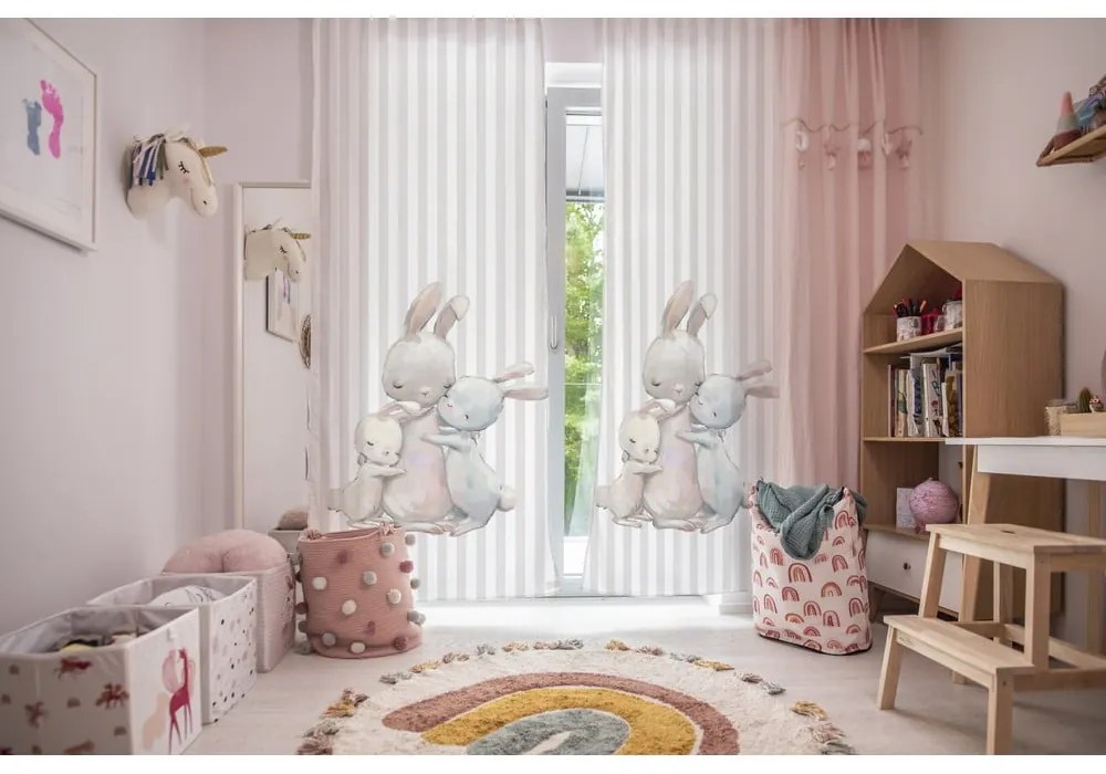 Beżowa zasłona dziecięca z satyny bawełnianej 110x170 cm Hugging Bunnies – Butter Kings