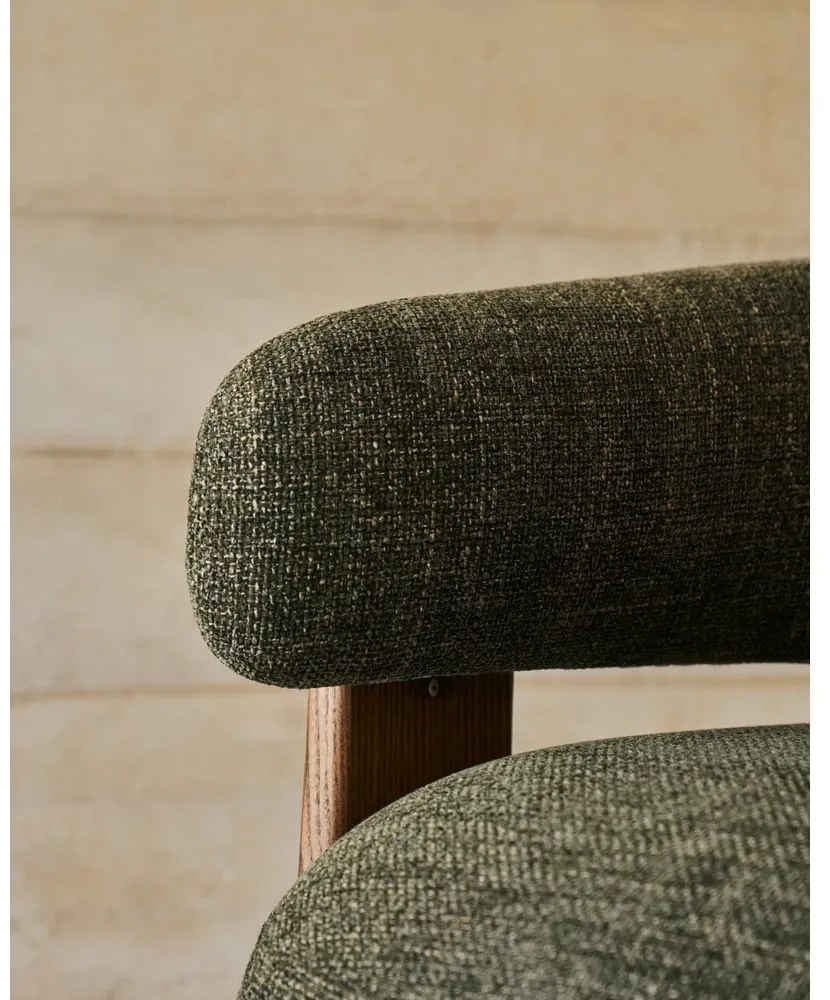 Zielony fotel z tkaniny szenilowej Granite – Kave Home