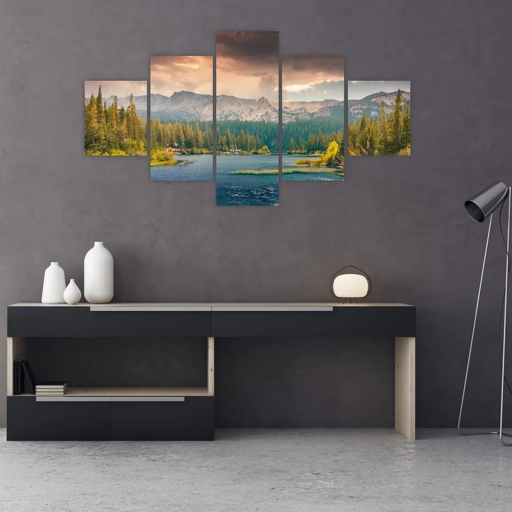 Obraz górskiej rzeki i gór (125x70 cm)