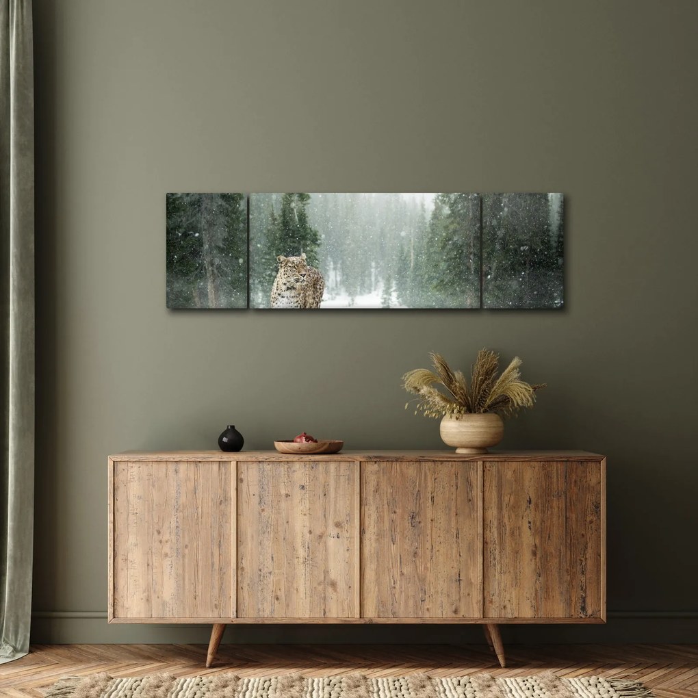 Obraz lamparta na śniegu (170x50 cm)
