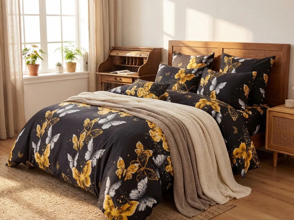 PrzytulneMieszkanie.pl PrzytulneMieszkanie.pl Pościel z mikrofibry GOLD BUTTERFLY czarna Rozmiar pościeli: 2 szt 70 x 90 cm | 200 x 220 cm