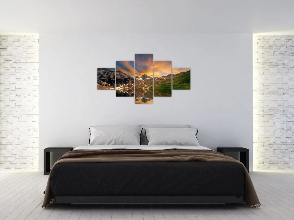 Obraz - Odbicie w górskim jeziorze (125x70 cm)