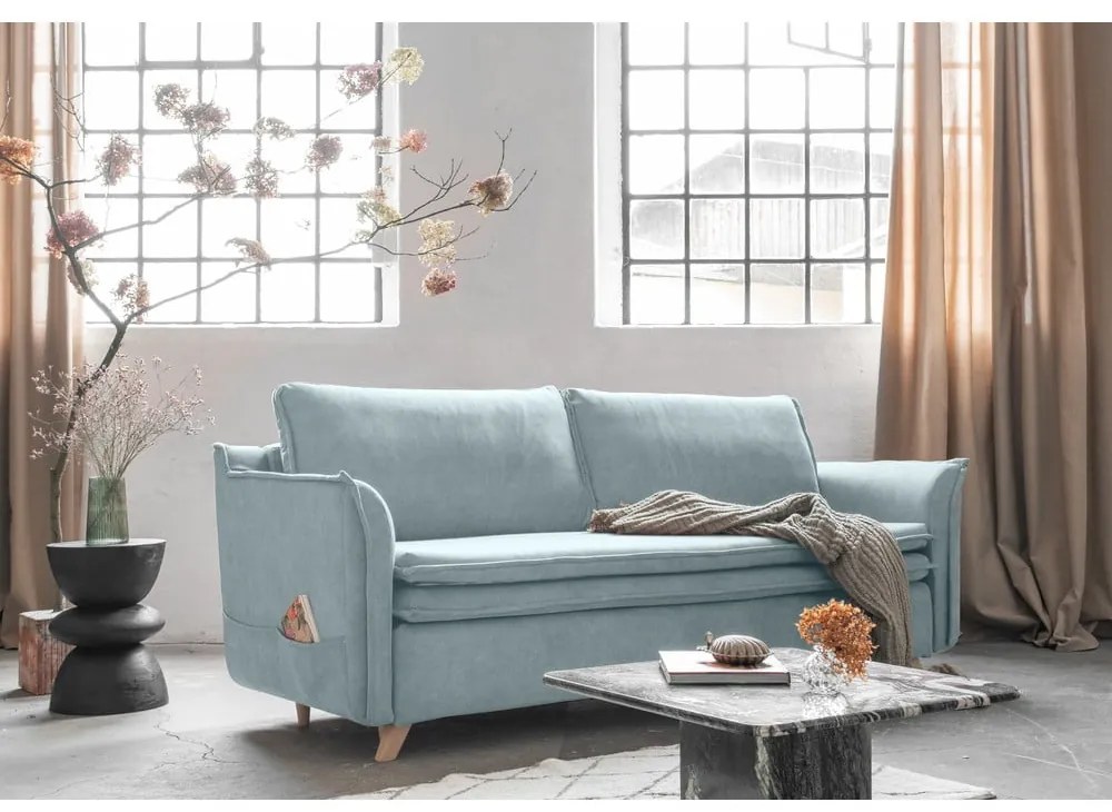 Jasnoniebieska aksamitna rozkładana sofa 225 cm Charming Charlie – Miuform
