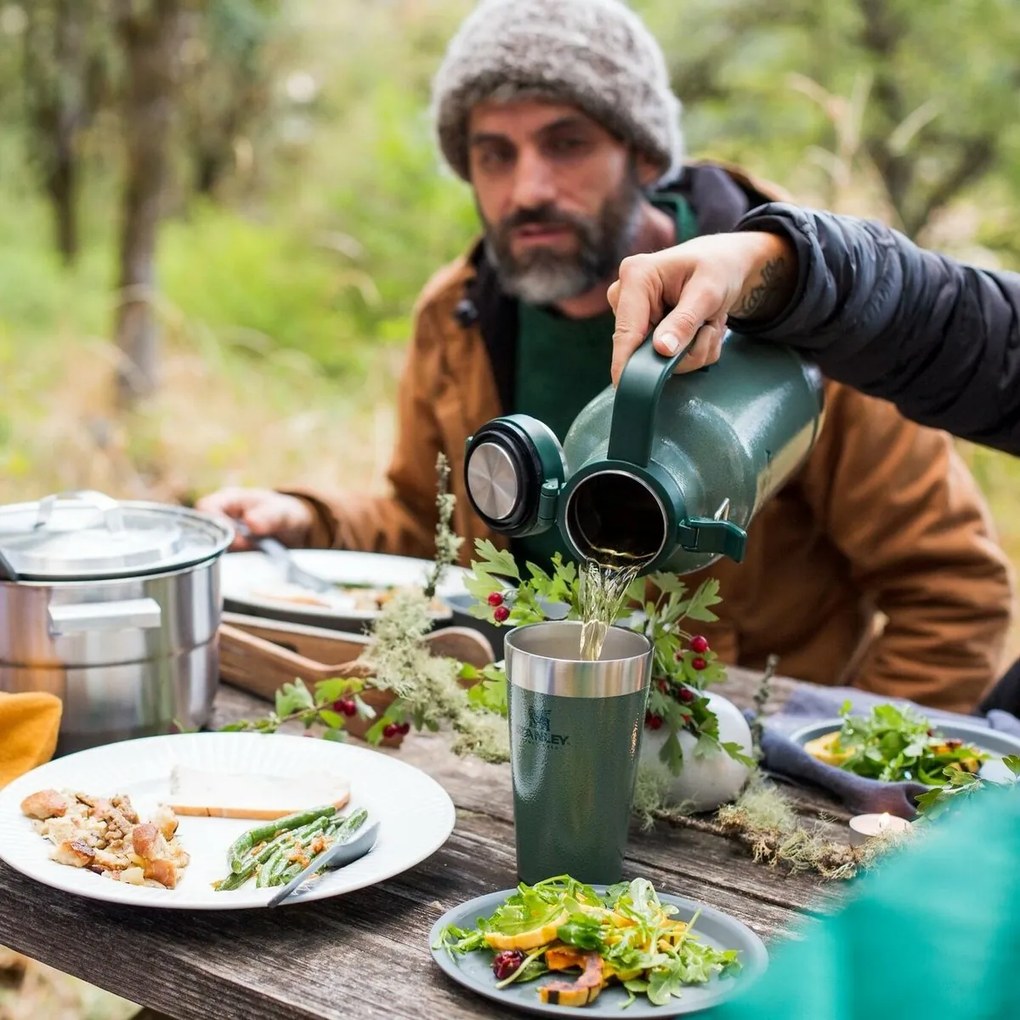 Stanley Dzban na piwo Easy-Pour Growler 1,9 lHammertone Green