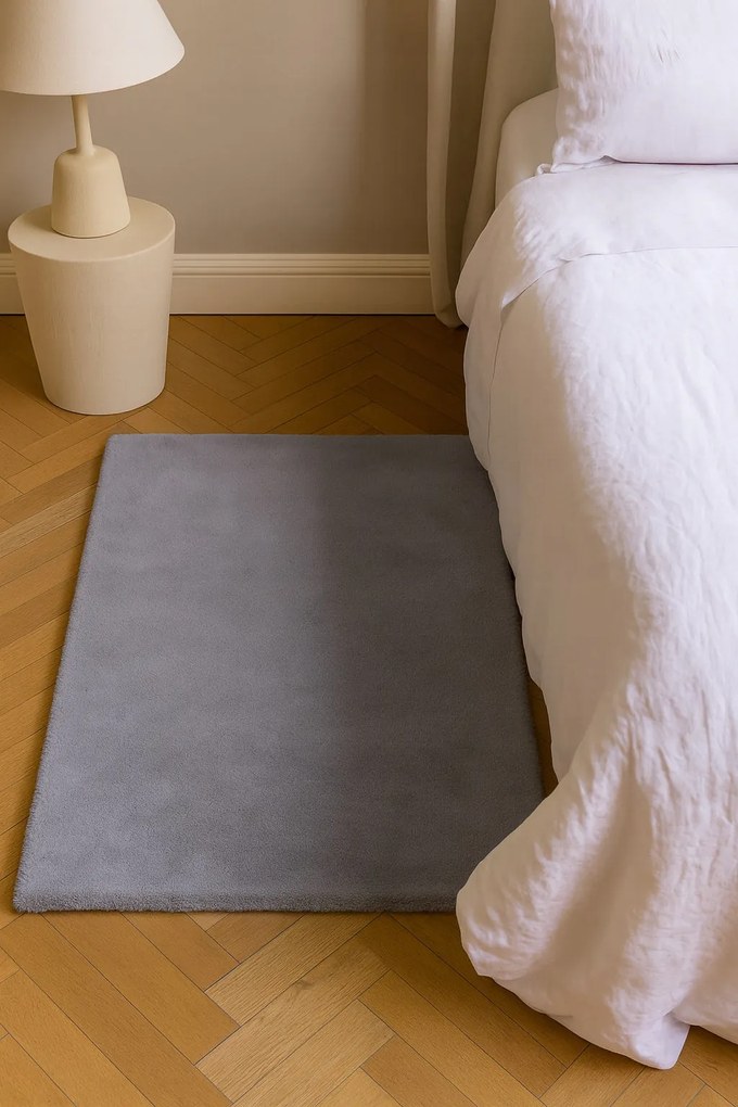 Dywanik Szary 80x150 cm Antypoślizgowy miękki Akcent do Sypialni i Salonu
