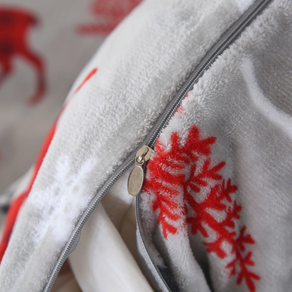 PrzytulneMieszkanie.pl PrzytulneMieszkanie.pl PrzytulneMieszkanie.pl Zestaw pościeli z mikropluszu MERRY CHRISTMAS DEER szare + prześcieradło z mikropluszu SOFT 180x200 cm białe, łóżko podwójne