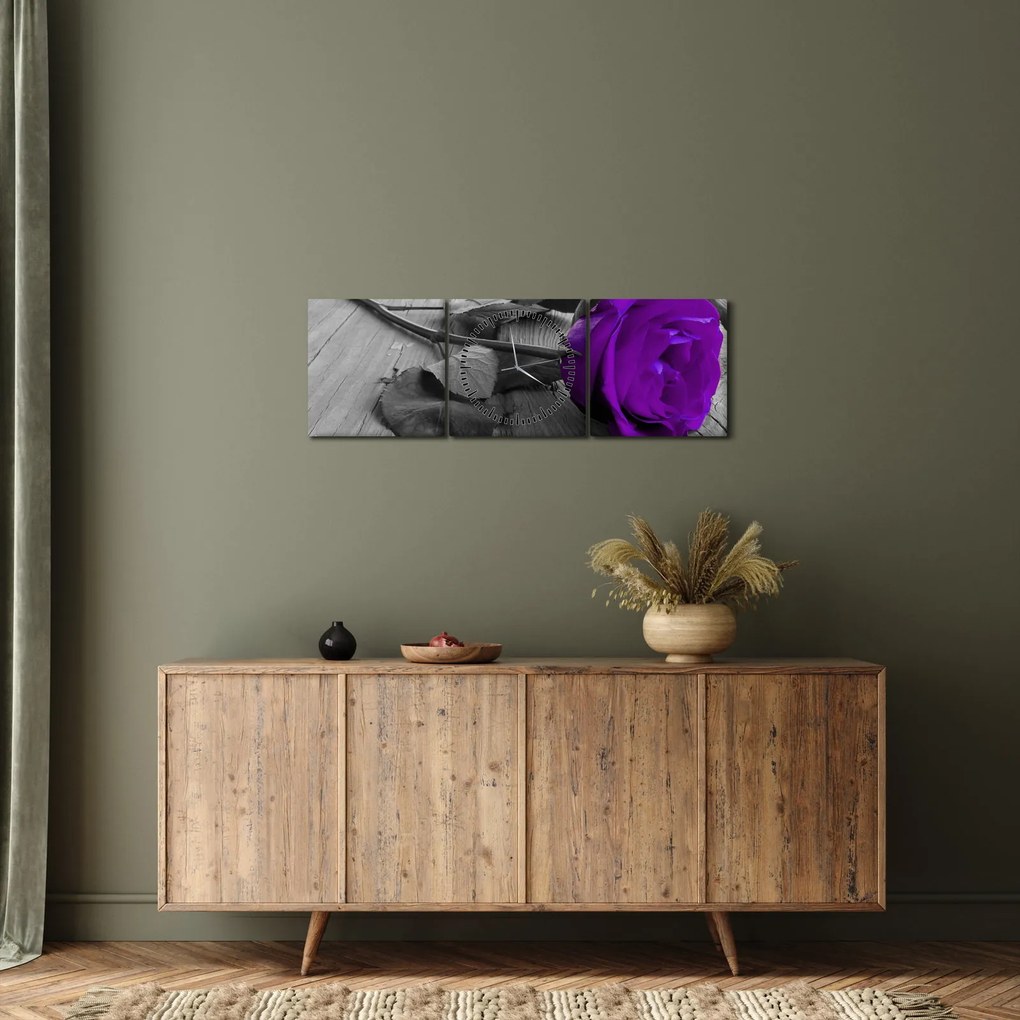 Obraz - Fioletowa róża z zieloną łodygą (z zegarem) (90x30 cm)