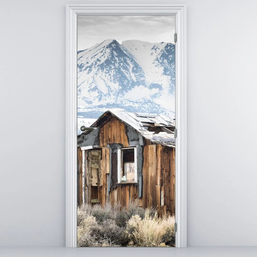 Fototapeta na drzwi - Dom pod górami (95x205cm)