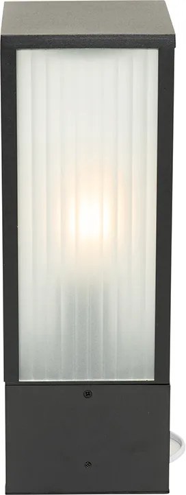 Inteligentna lampa podłogowa zewnętrzna czarna z żebrowanym szkłem 40 cm z WiFi A60 - Charlois