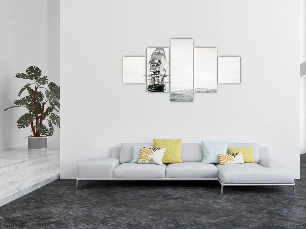 Obraz - Statek płynący po oceanie (125x70 cm)