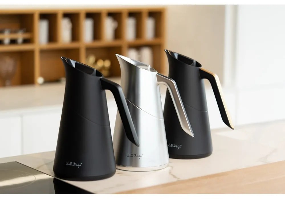 Czarny termos 1 l Soho – Vialli Design
