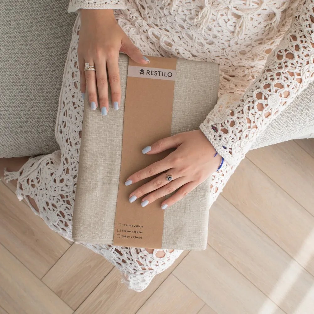 Beżowa zasłona 140x250 cm Valeta – Restilo