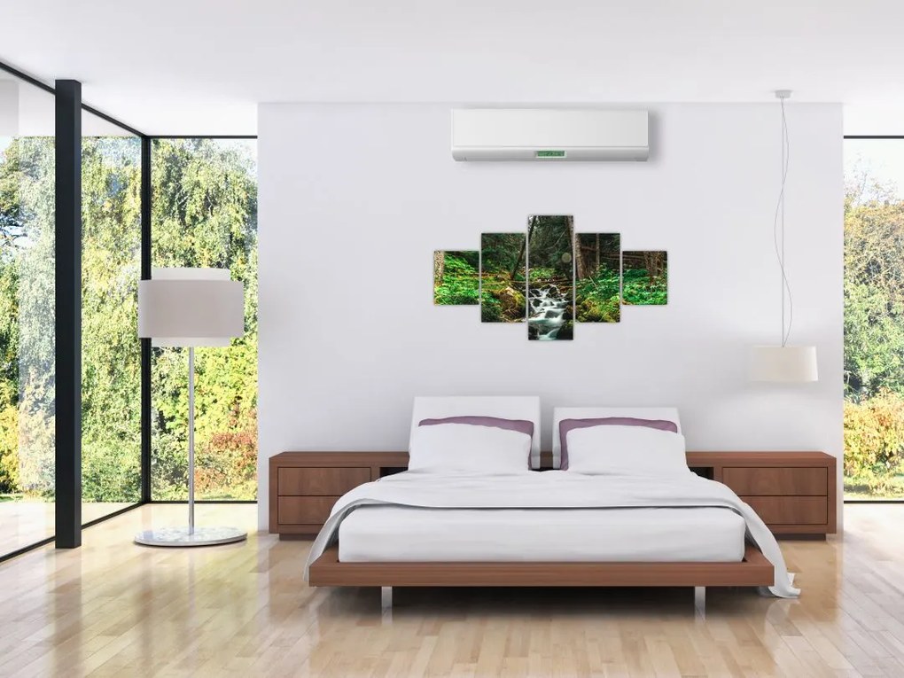 Obraz strumienia w lesie (125x70 cm)