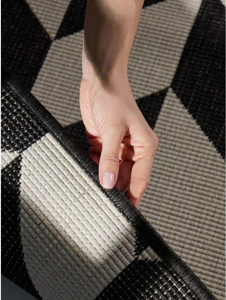 Czarny/kremowy dywan odpowiedni na zewnątrz 120x170 cm Haringey Terrick – Ted Baker