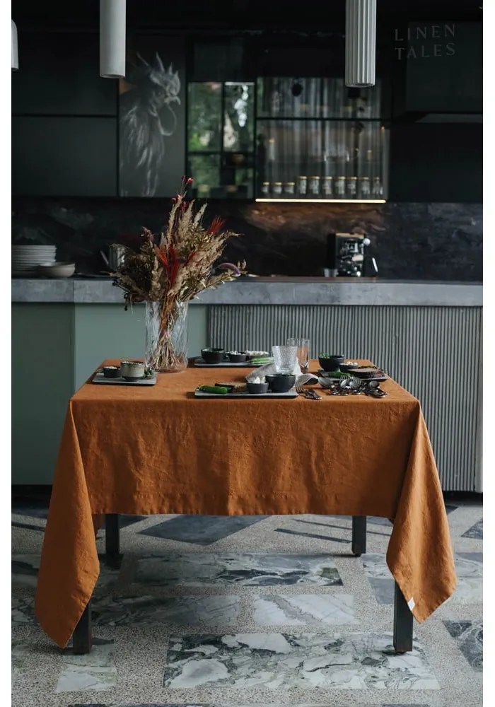 Lniany obrus 140x140 cm – Linen Tales