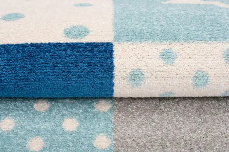 Niebieski dywan do pokoju dziecięcego C1-Z50