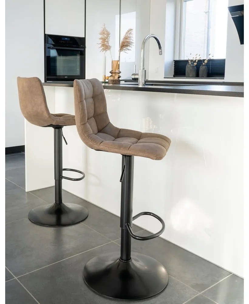 Jasnobrązowe tapicerowane hokery zestaw z regulowaną wysokością 2 szt. (wysokość siedziska 63 cm) Middelfart – House Nordic