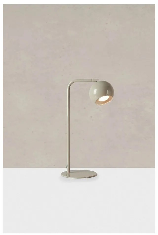 Szarobeżowa lampa stołowa z metalowym kloszem (wysokość 39,5 cm) Pop – Markslöjd