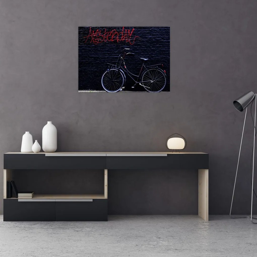Obraz na szkle roweru w Amsterdamie (70x50 cm)