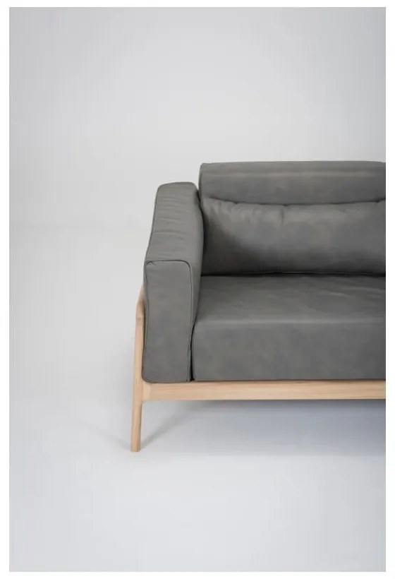 Ciemnoszara sofa z bawolej skóry z konstrukcją z litego drewna dębowego Gazzda Fawn, 180 cm