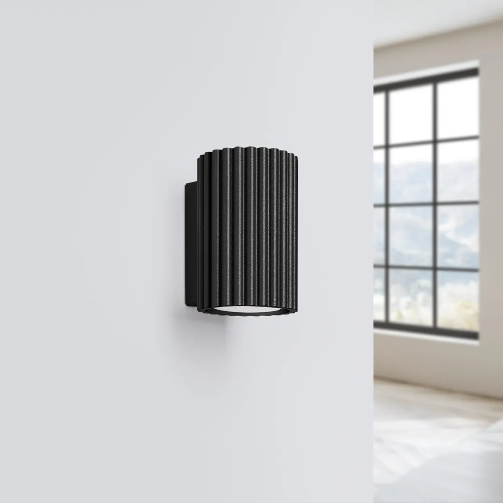 Kinkiet KARBON 10 czarny ryflowany SOLLUX LIGHTING
