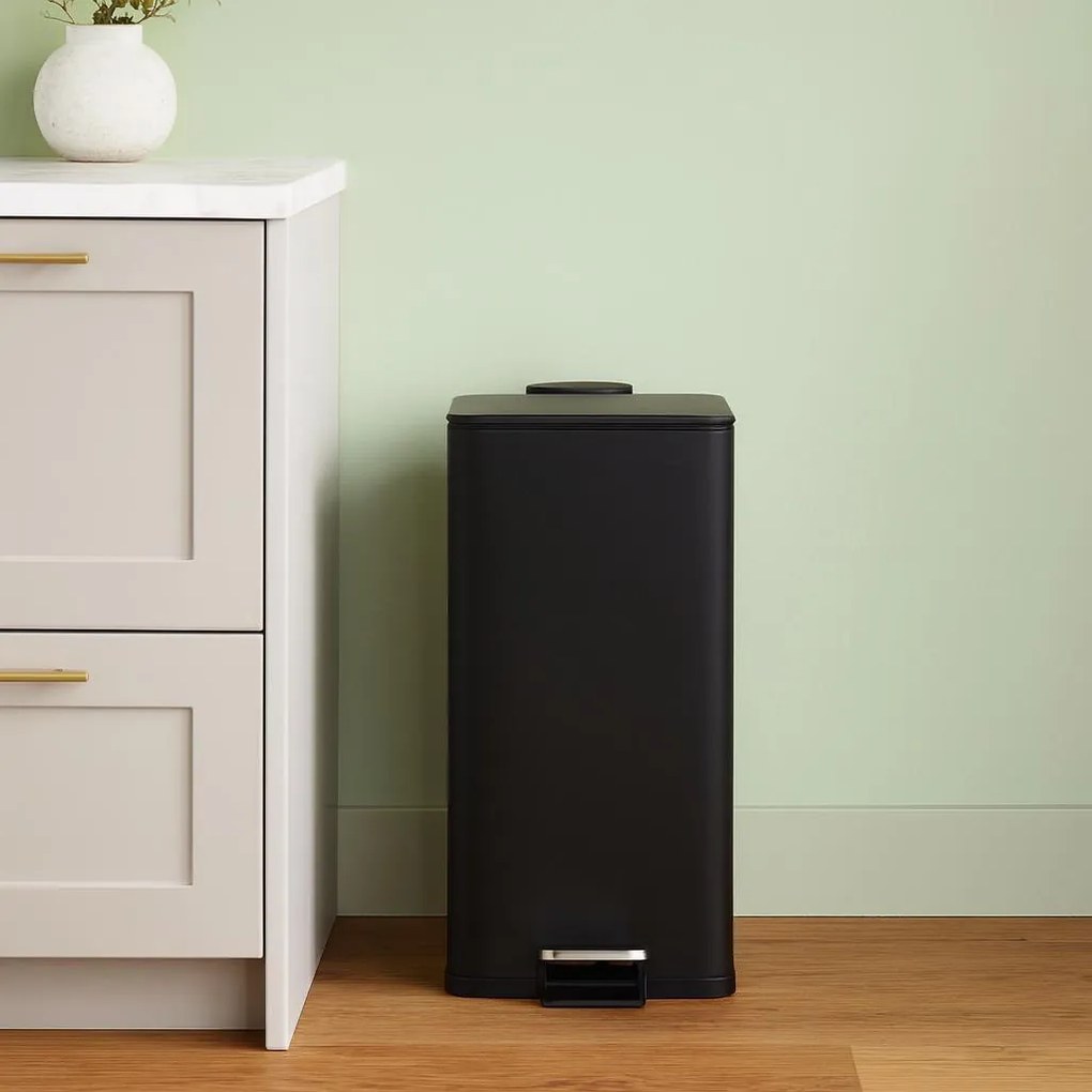 Metalowy kosz na śmieci DELTA, czarny, 30 l