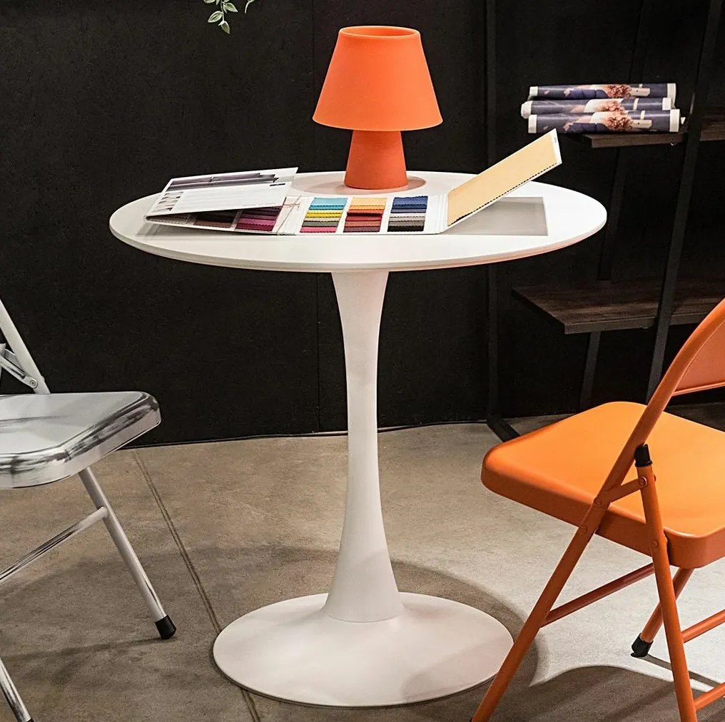 Stół kawiarniany na jednej nodze Skinny 60