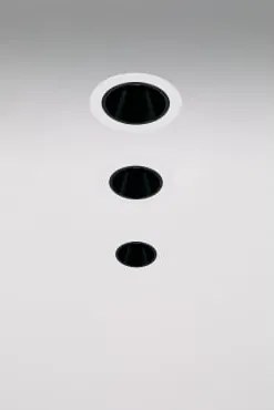 Pack 3 Wbudowanych Downlightów Led Z Okrągłymi Ramkami Ø7 Cm Do Użytku Zewnętrznego, Wykonanych Z Aluminium Luisiana Biały - Czarny & Biała 3000k & 8