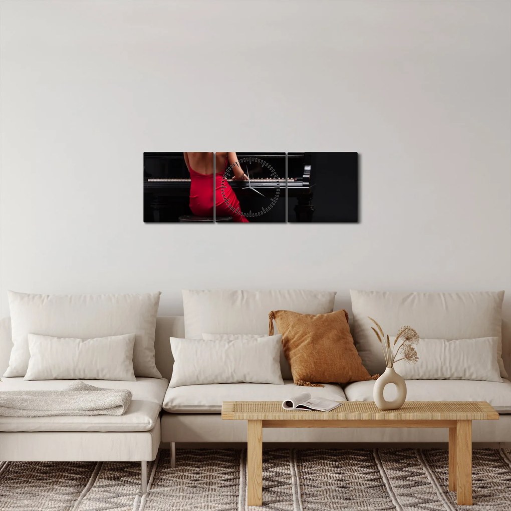 Obraz kobiety grającej na pianinie (z zegarem) (90x30 cm)