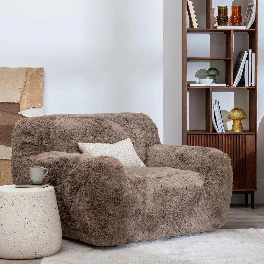 Brązowy fotel Teddy – Ixia