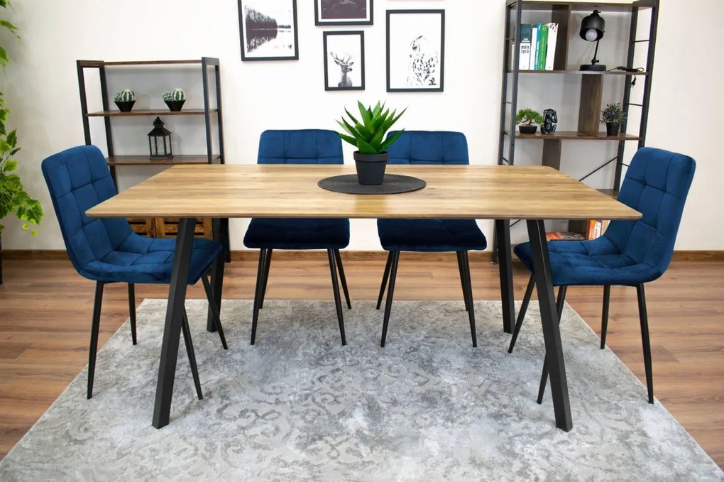 Krzesło aksamitne KARA niebieskie na czarnych nogach