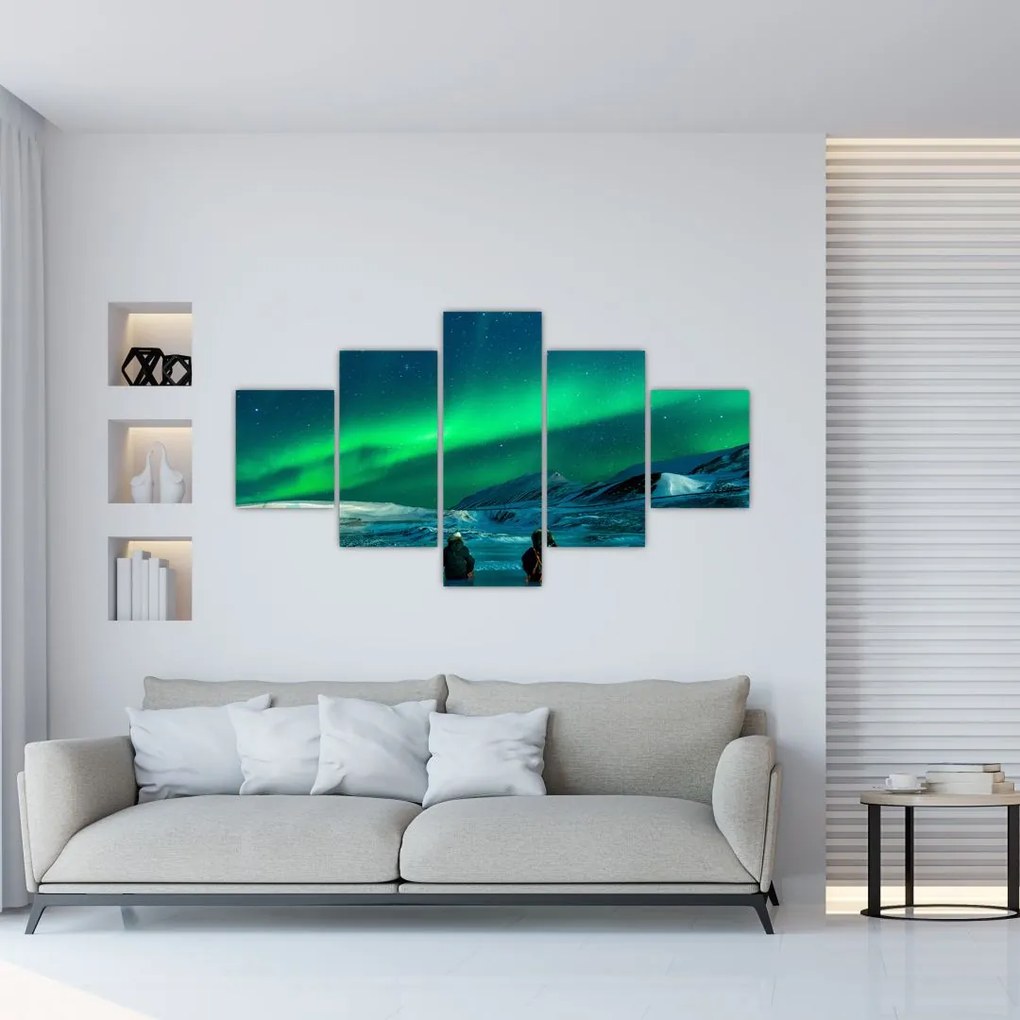Obraz ludzi w pobliżu zorzy polarnej (125x70 cm)