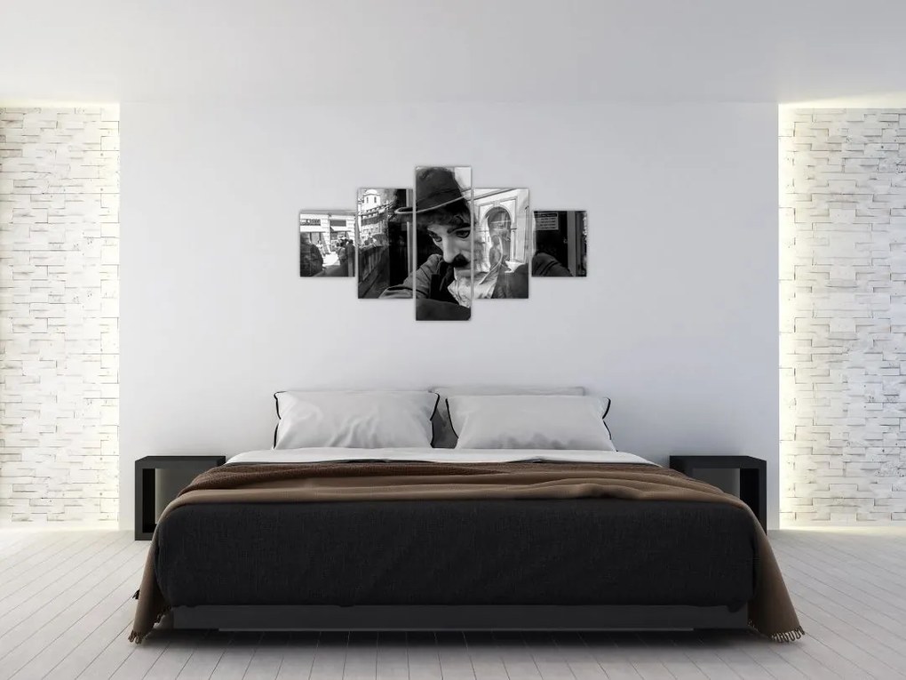 Obraz - Charles Chaplin w Pradze (125x70 cm)